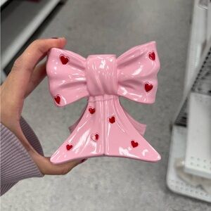 Adorable Pink Bow candle holder with Heart Accents